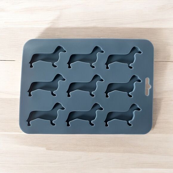 Versatile Dachshund-Shaped Silicone Mold - Ice, Candy, Chocolates, and More! - Picture 3 of 3